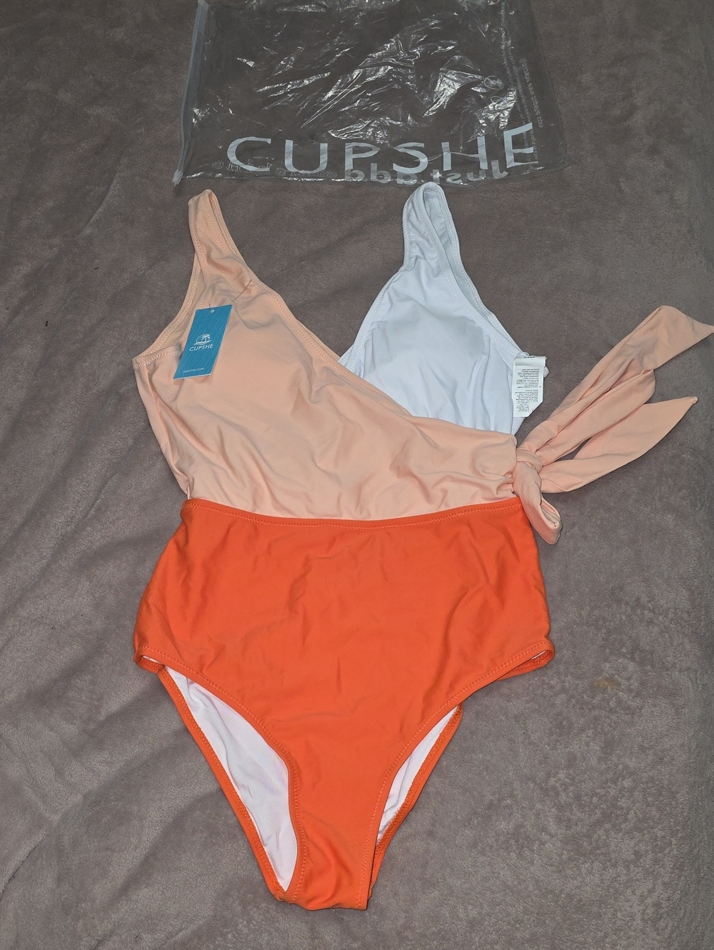 Cupshe Womens Peach and Orange One-Piece Swimsuit with Side Tie